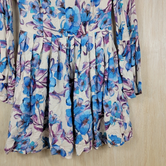 (SOLD) Free People Multicolored Floral Tegan Mini - Picture 6 of 11